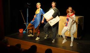 Divadlo SemTamFór: Povídání o pejskovi a kočičce