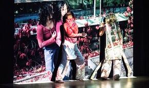 Černá krev, bílá noc