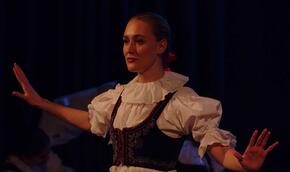 Folklórní soubor Velen - Pásmo Vojna (derniéra)